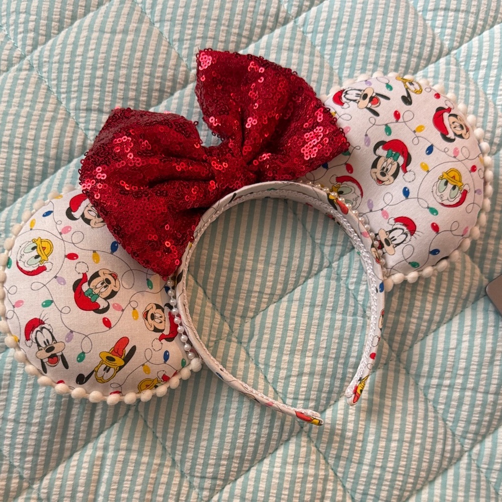 Disney Red Sequin Bow Minnie Mouse Ears Headband